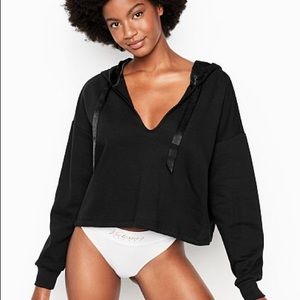 Victoria’s Secret Black Fleece Cropped Hoodie